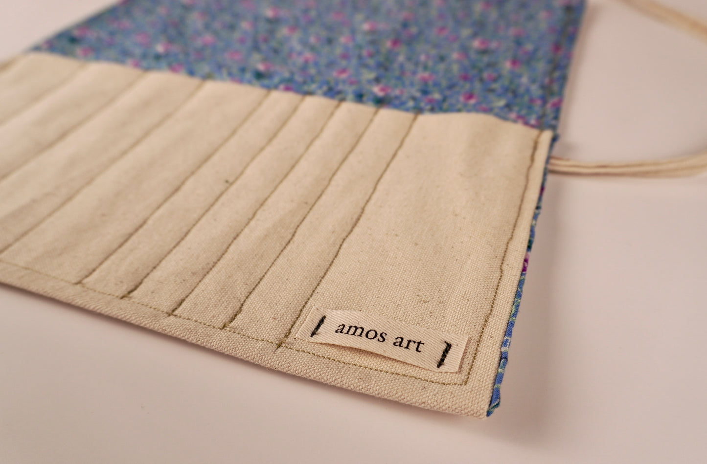 Canvas and Floral - Creative Wrap